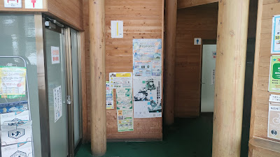トイレ入り口