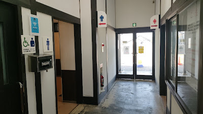 トイレ入り口