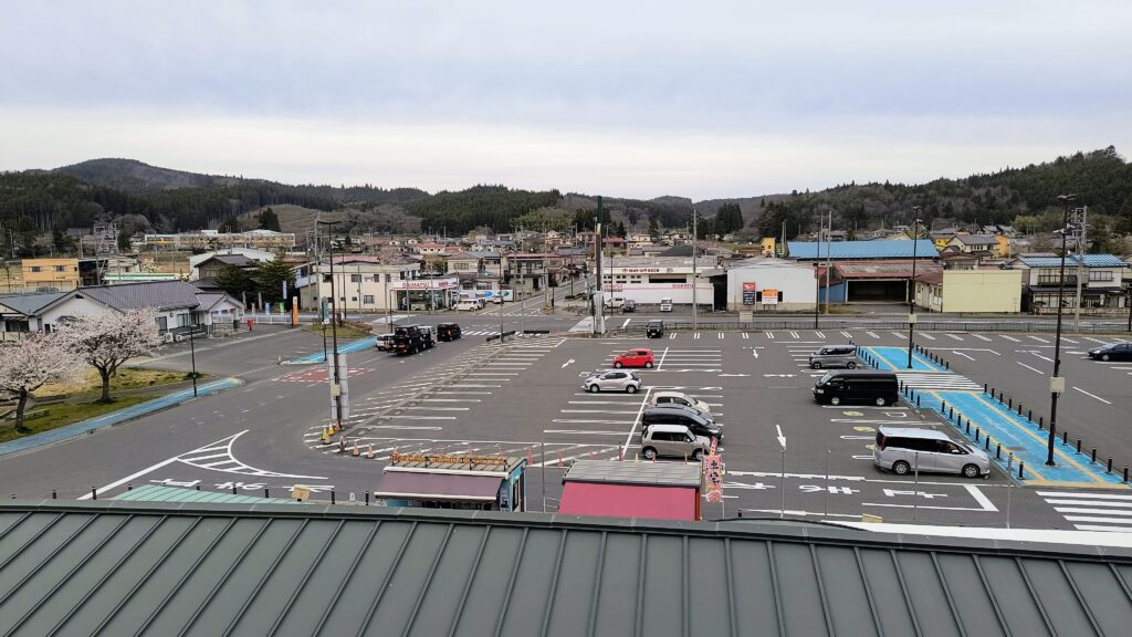 同じく第1駐車場。出入り口付近の駐車エリアの様子。