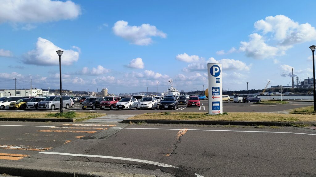 地上から見た駐車場