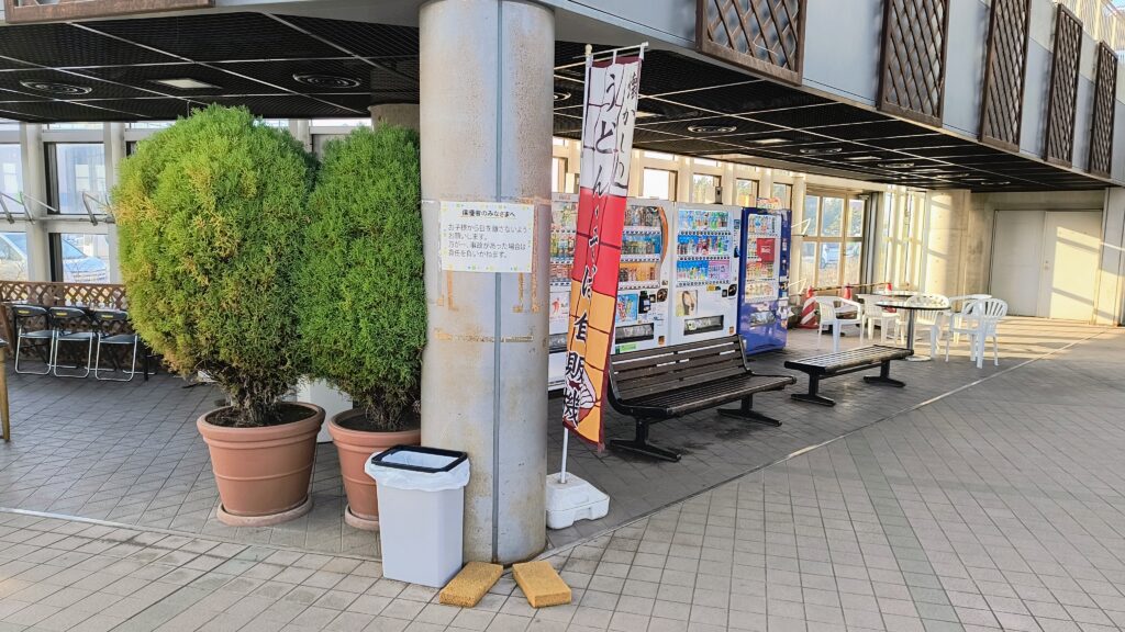 セリオンリスタ内にも自動販売機あり。