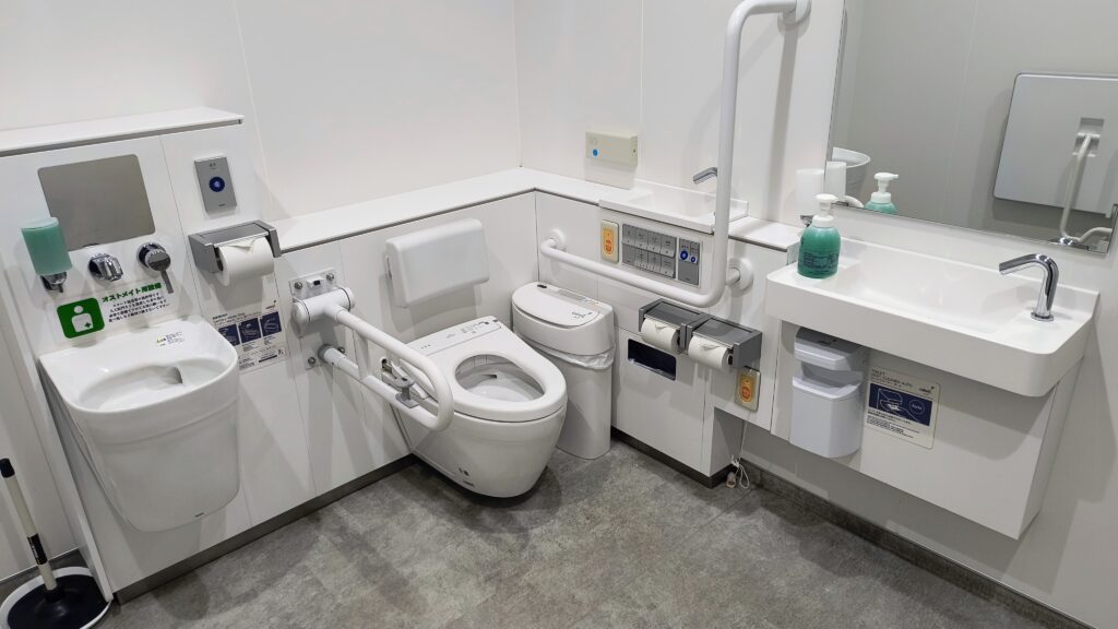 多目的トイレもあります。