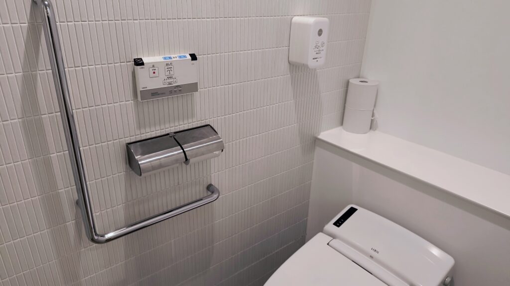 ウォシュレット完備です。