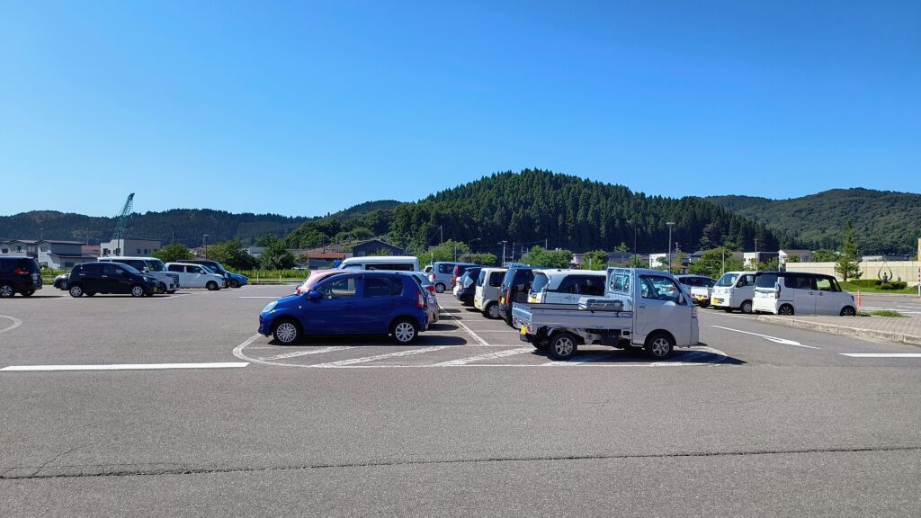 「道の駅おおうち」駐車場の様子