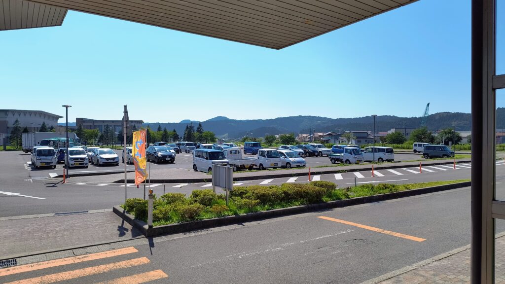駐車場全体の様子