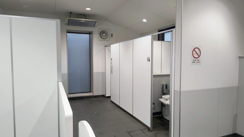 男子トイレ室内の様子