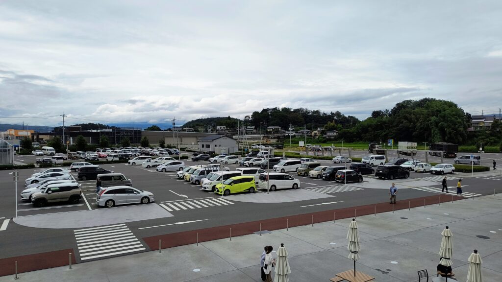 こちらも展望台から見た第2駐車場